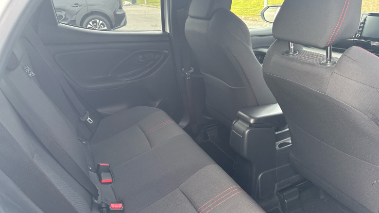 Toyota Yaris 1.5 Hybrid GR Sport 5dr CVT Hybrid Hatchback